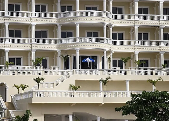 Eden Resort