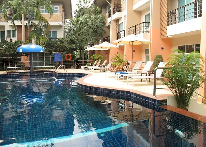 Wonderful Pool House At Kata