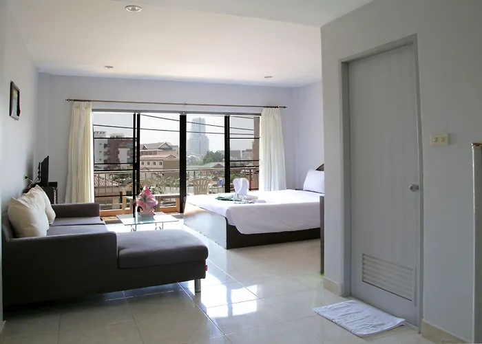 Green Mango Guesthouse