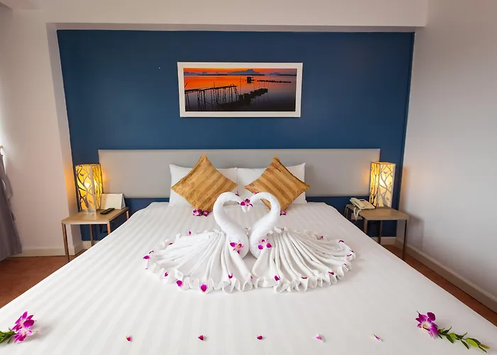 On Hotel Phuket - Sha