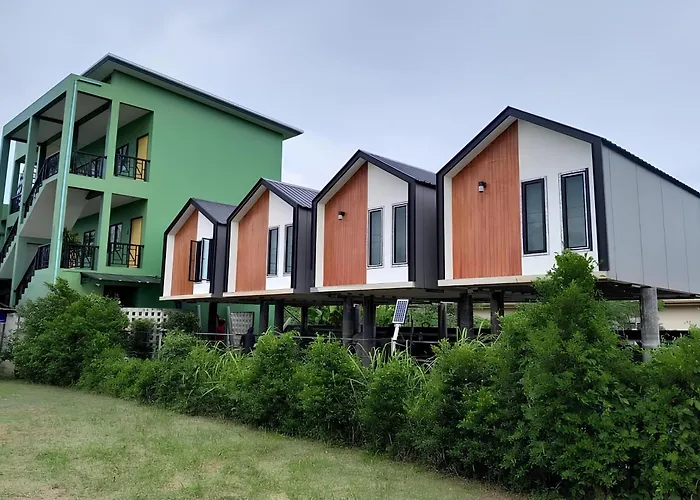 N&N House Laem Hin