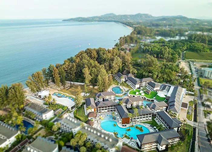 Amora Beach Resort Phuket