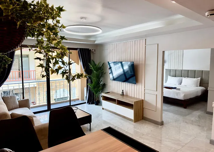 Grand Orlov Apart Hotel