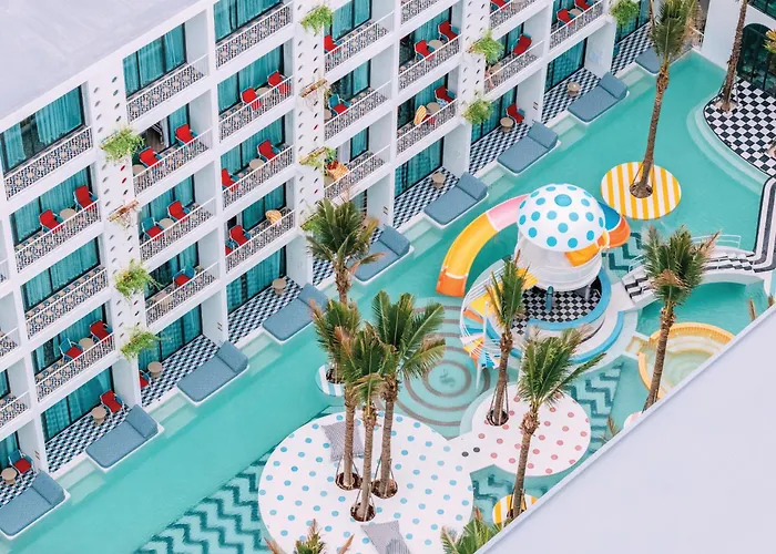 Sugar Marina Hotel -Pop- Kata Beach