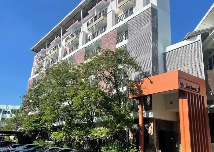 Twin Hotel
