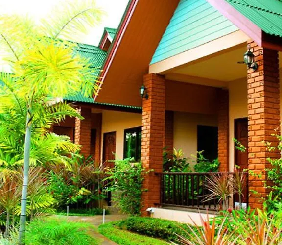 Tanamas House