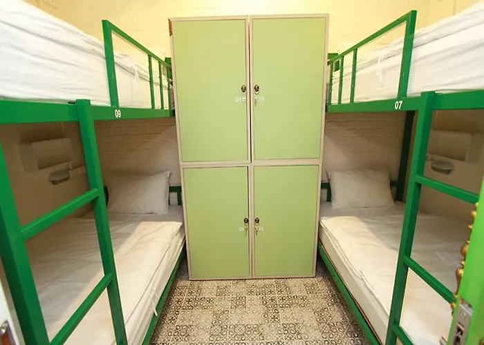 Sino Hostel @ Kata