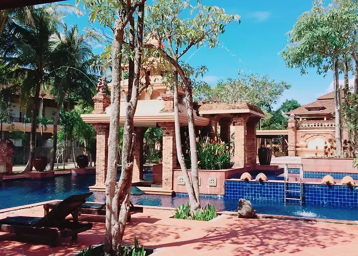 Circle Phuket Resort & Spa