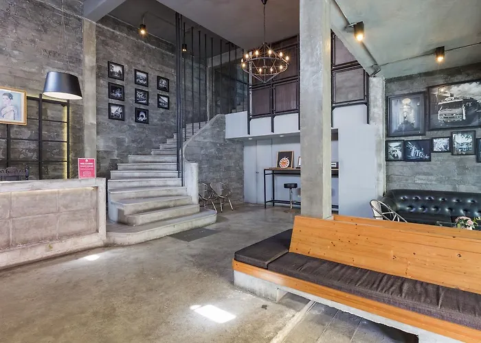 Zen Rooms Roundabout Karon Beach
