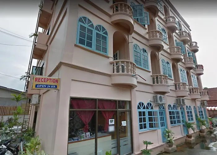 Khok Chang Building