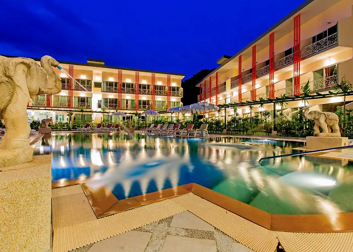 Trend Kamala Resort