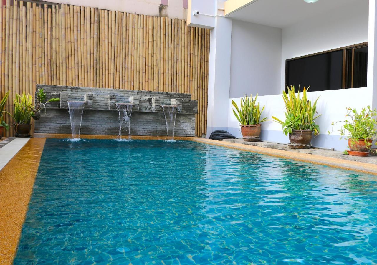 Deng's Kamala Beach