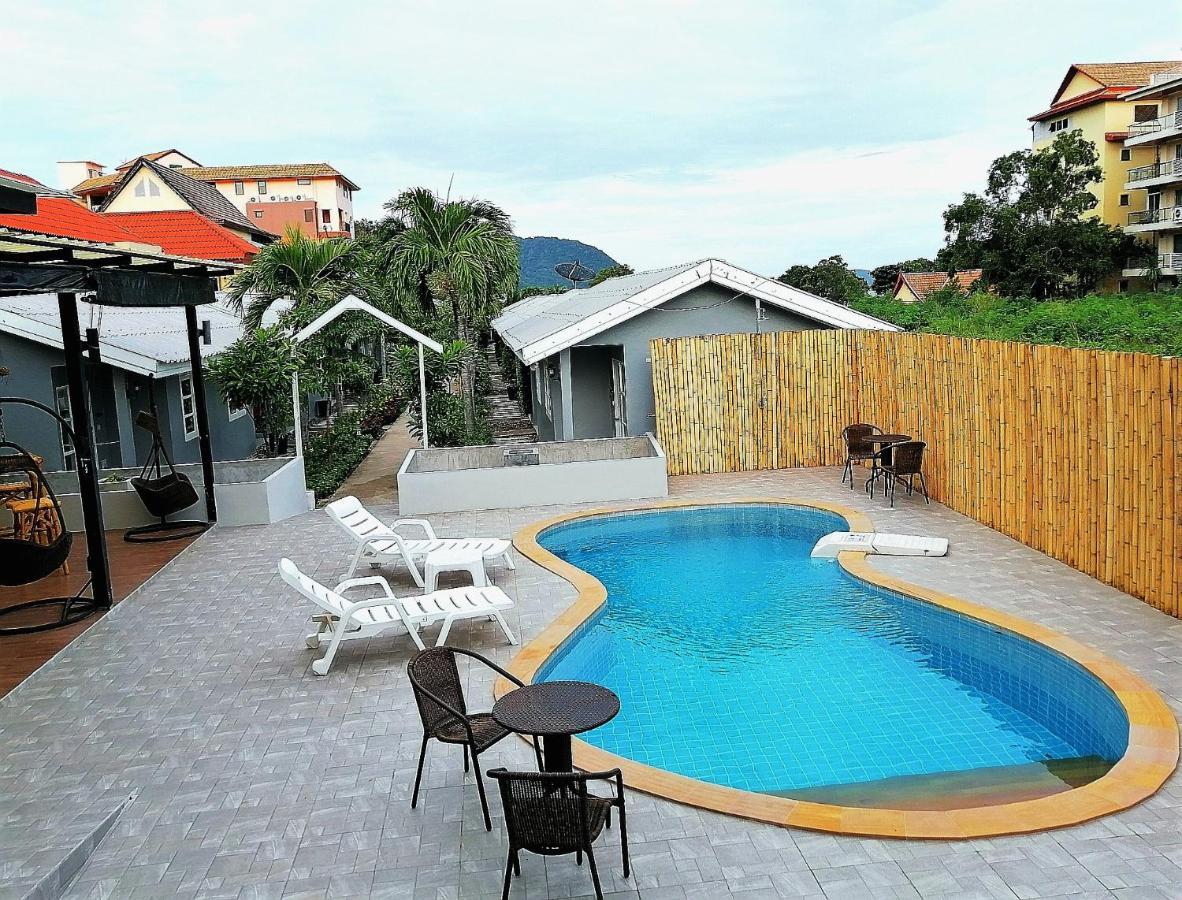 1715 House - White Rhino Resort