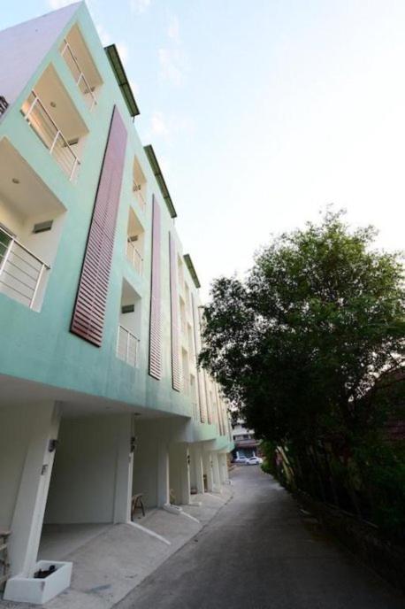 Oyo 1078 Enrich Boutique Place Hotel Patong