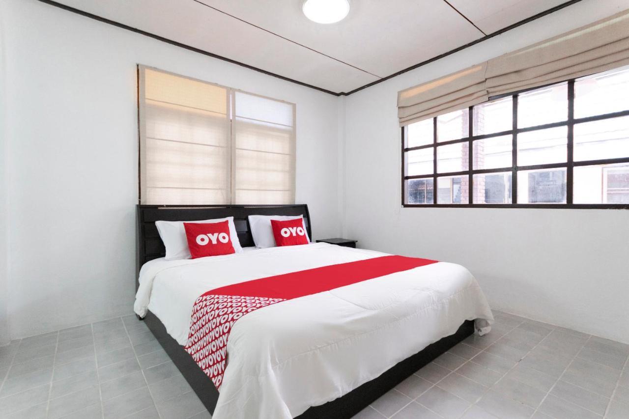 Oyo 1154 Naiyang House 3*