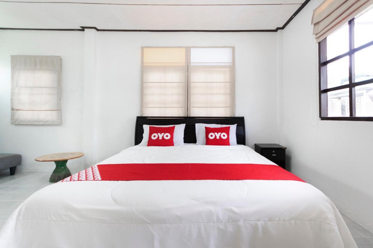 Hotel Oyo 1154 Naiyang House 3*