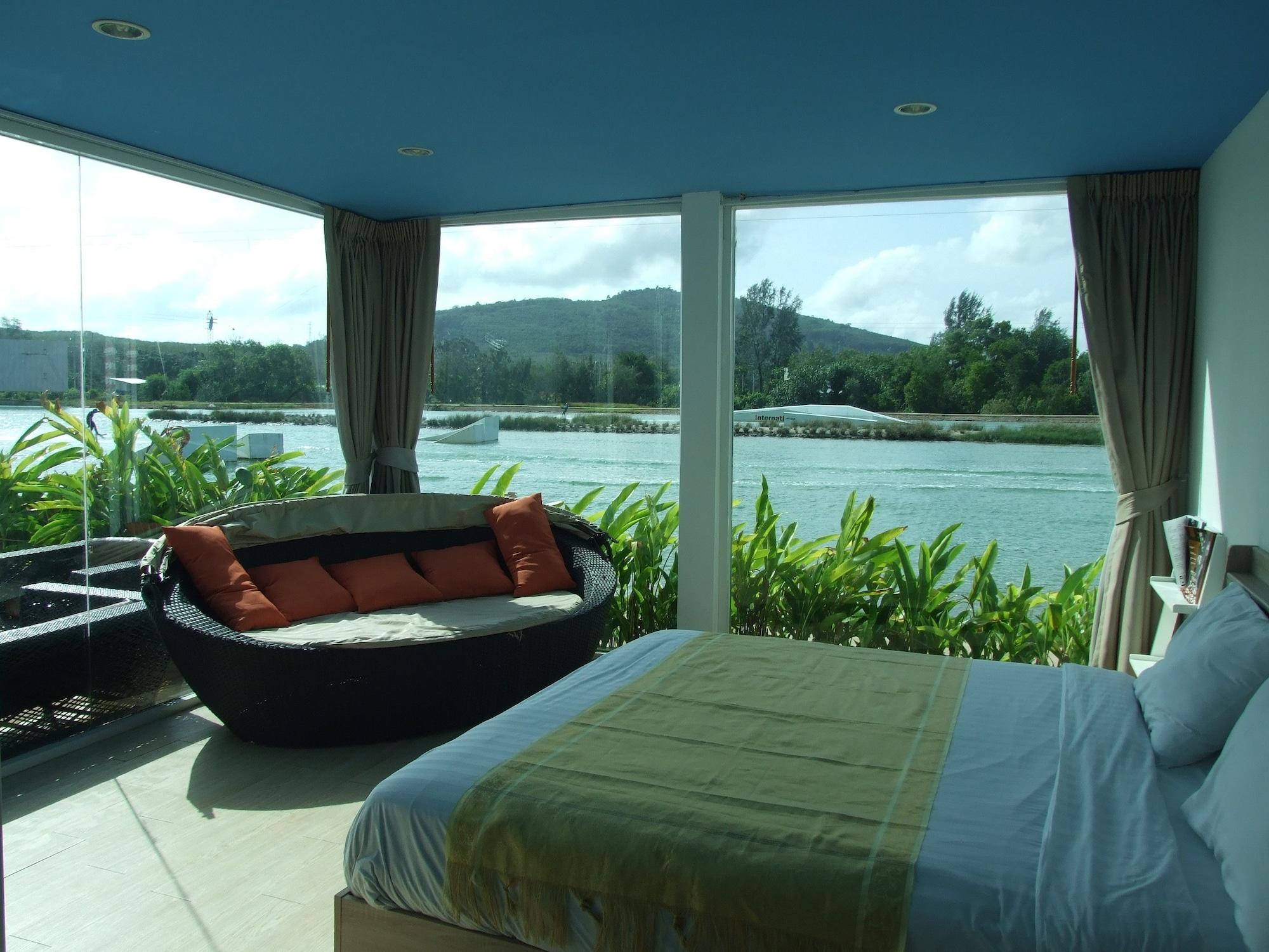 Hotel Oyo 433 Iwp Wake Park & 3*