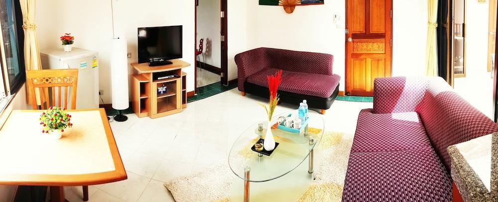 Sea Front - Hotel 3*