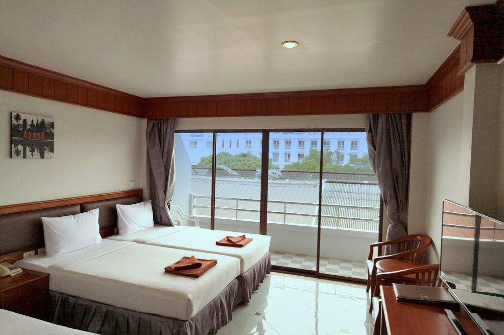Patong Pearl Hotel