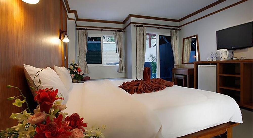 Patong Pearl 3*