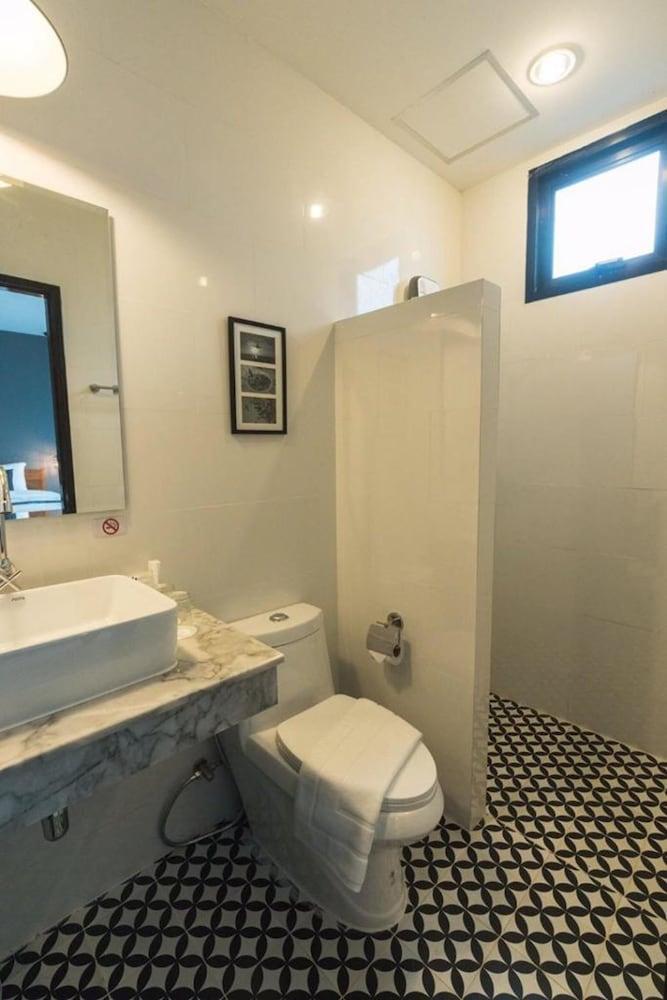 Hotel The Besavana - Sha Extra Phuket