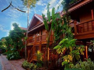 Ruen Tai Boutique