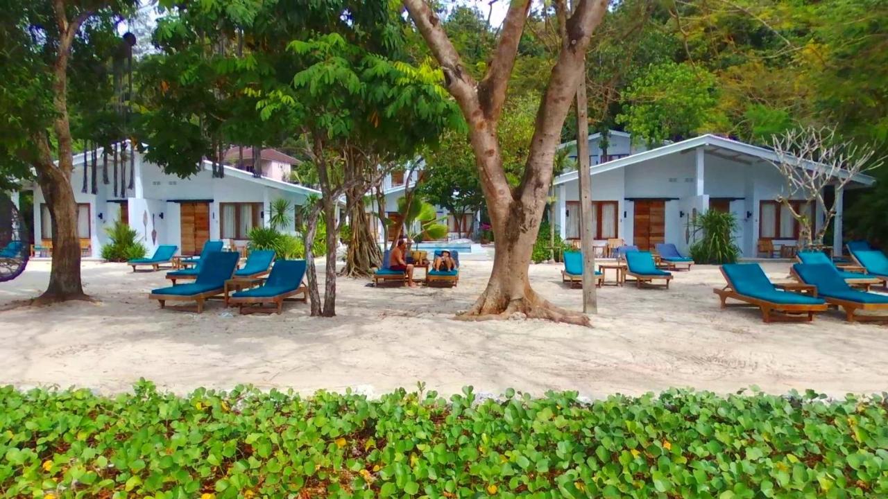 The Mooring Resort