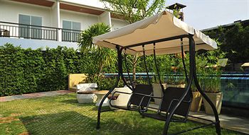 Jula Place Hotel *