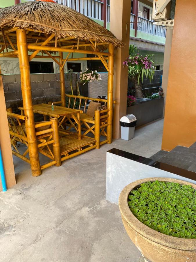 Golf House Guest house Nai Yang