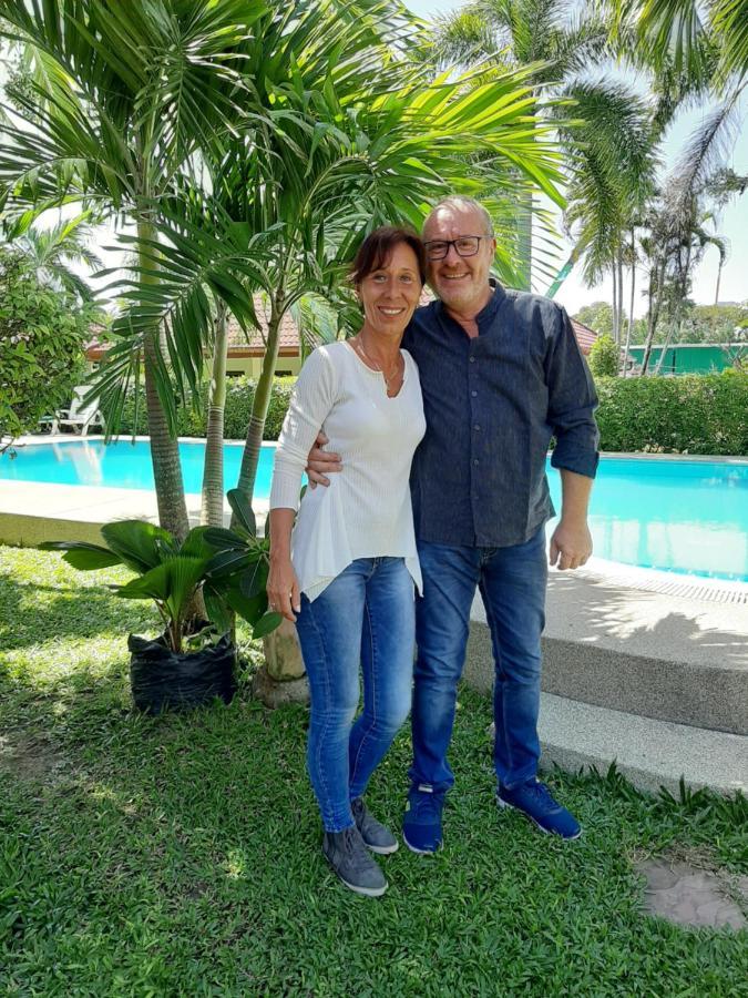 D&k Smiley Phuket