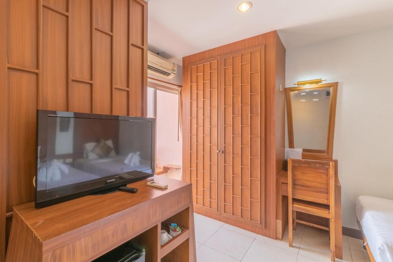 Lotus Guest house 2*