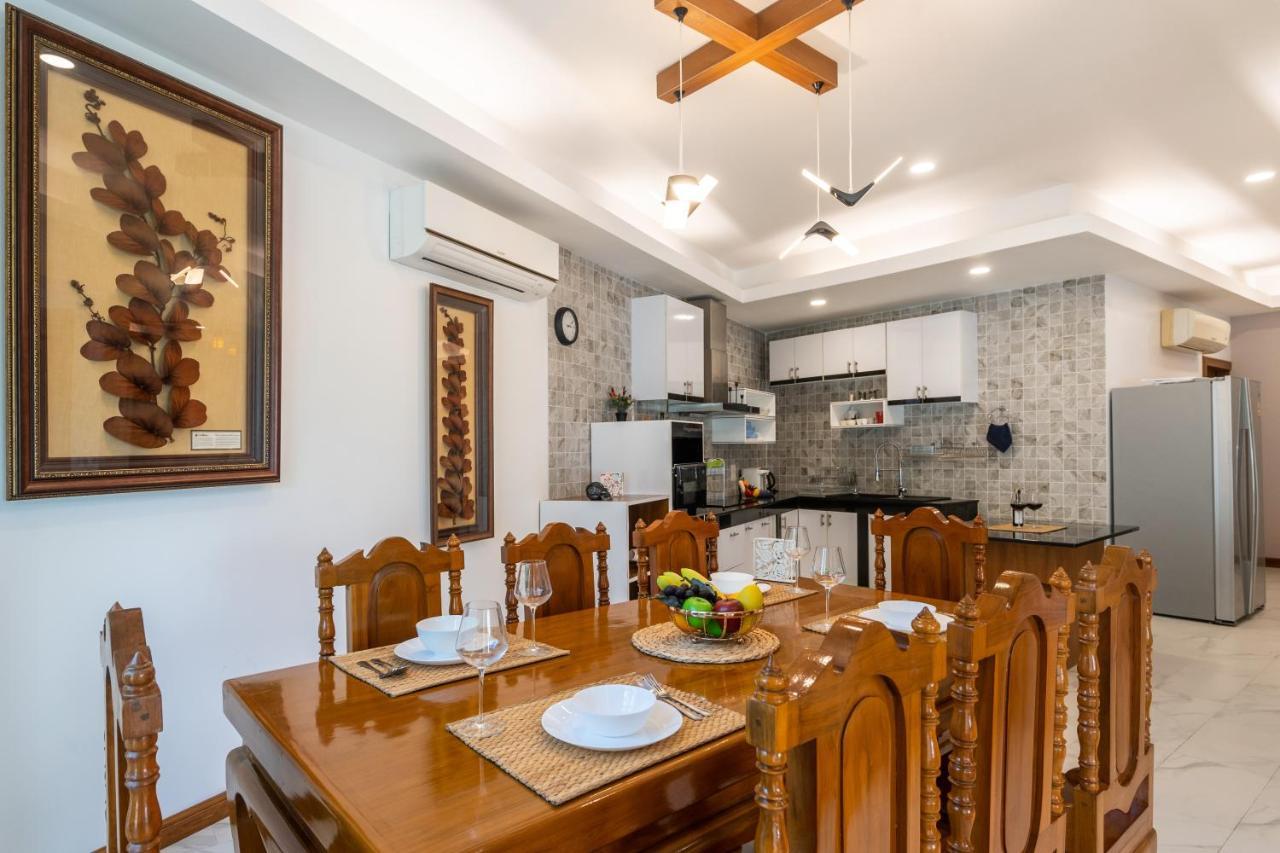 Private Bangtao Villa *