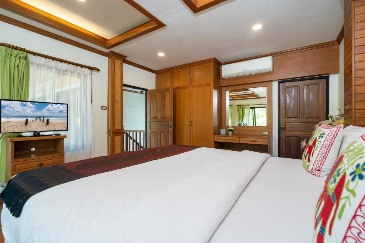 Private Bangtao Villa *