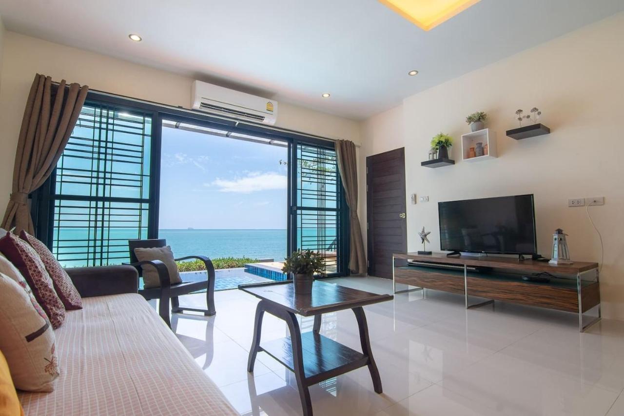 Koh Sirey Beachfront Pool