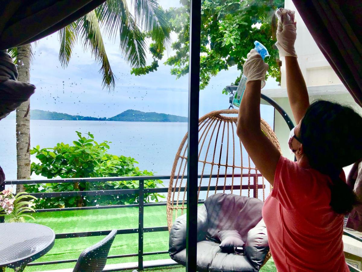 Sunset Phuket Villa *