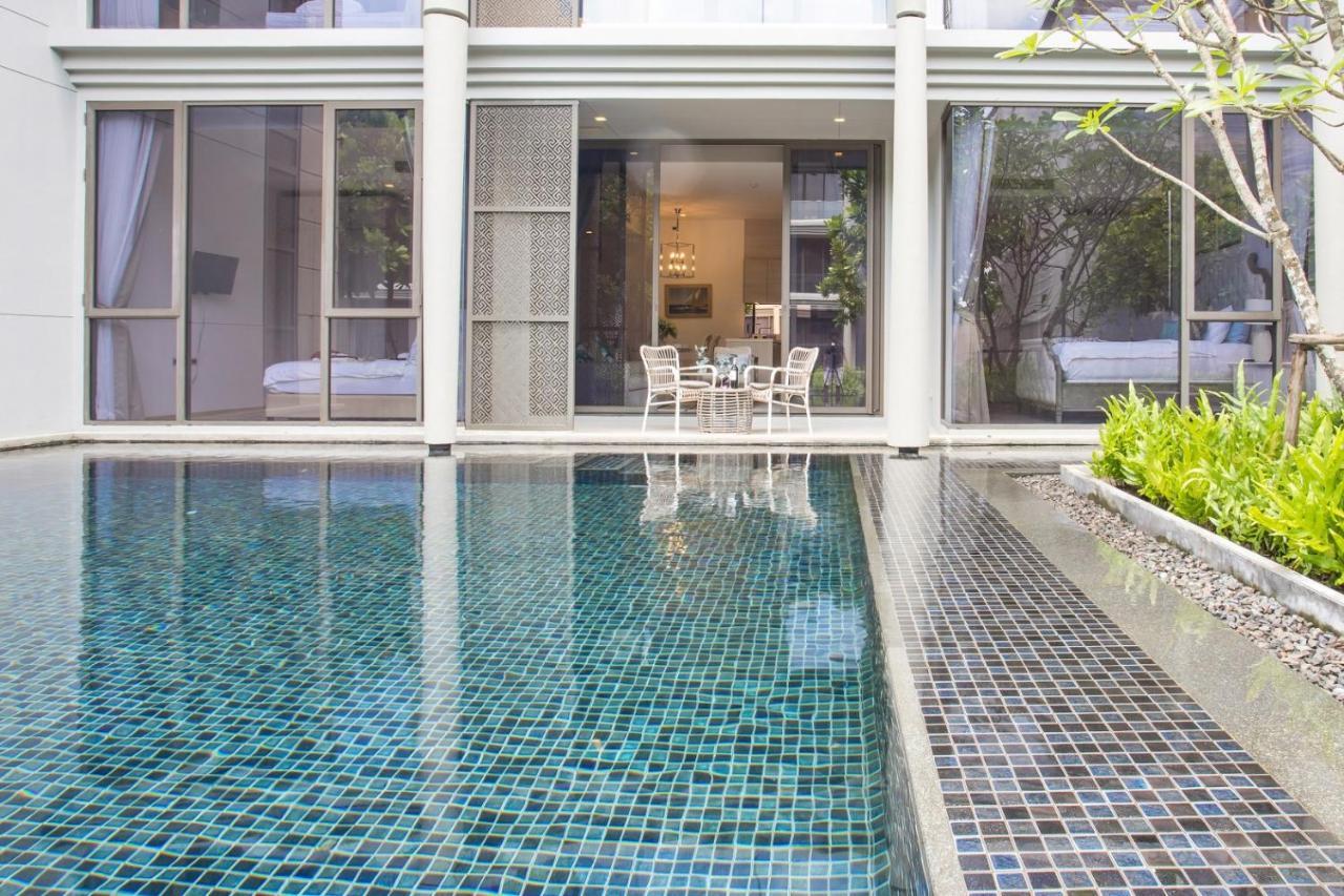 Luxury Oceanfront_pool Access Apartment