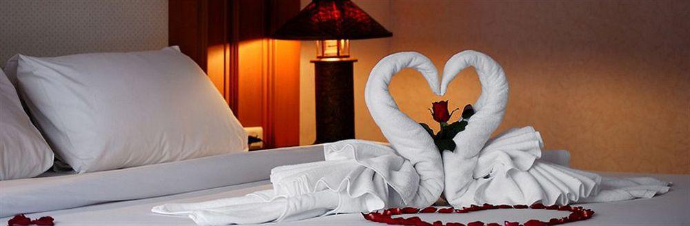 Jang Hotel