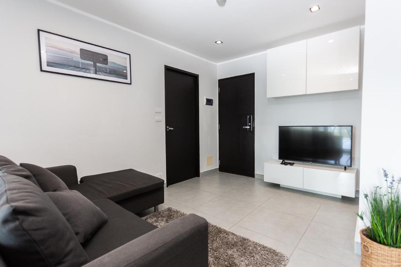 Noon Village Tower 1 Aparthotel Chalong