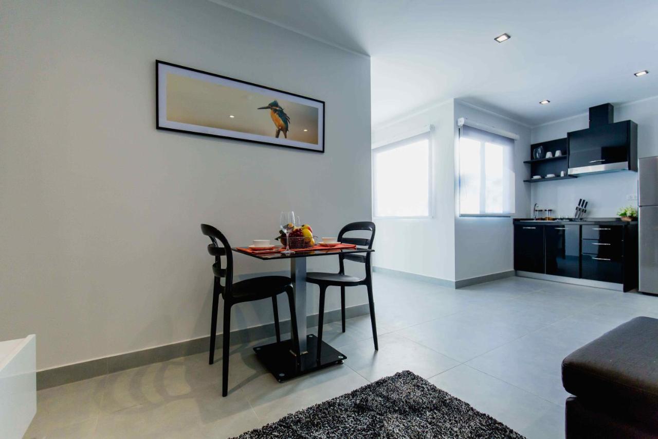 Aparthotel Noon Village Tower 1 3*