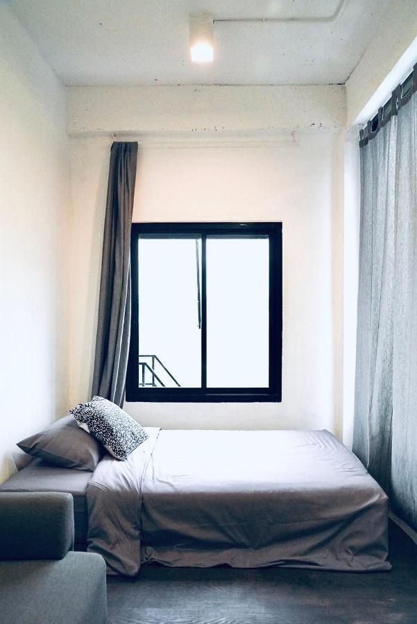 Shade House - Downtown Hostel