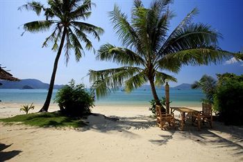Byg Grand Front & Sea View @ Villa Cape Panwa