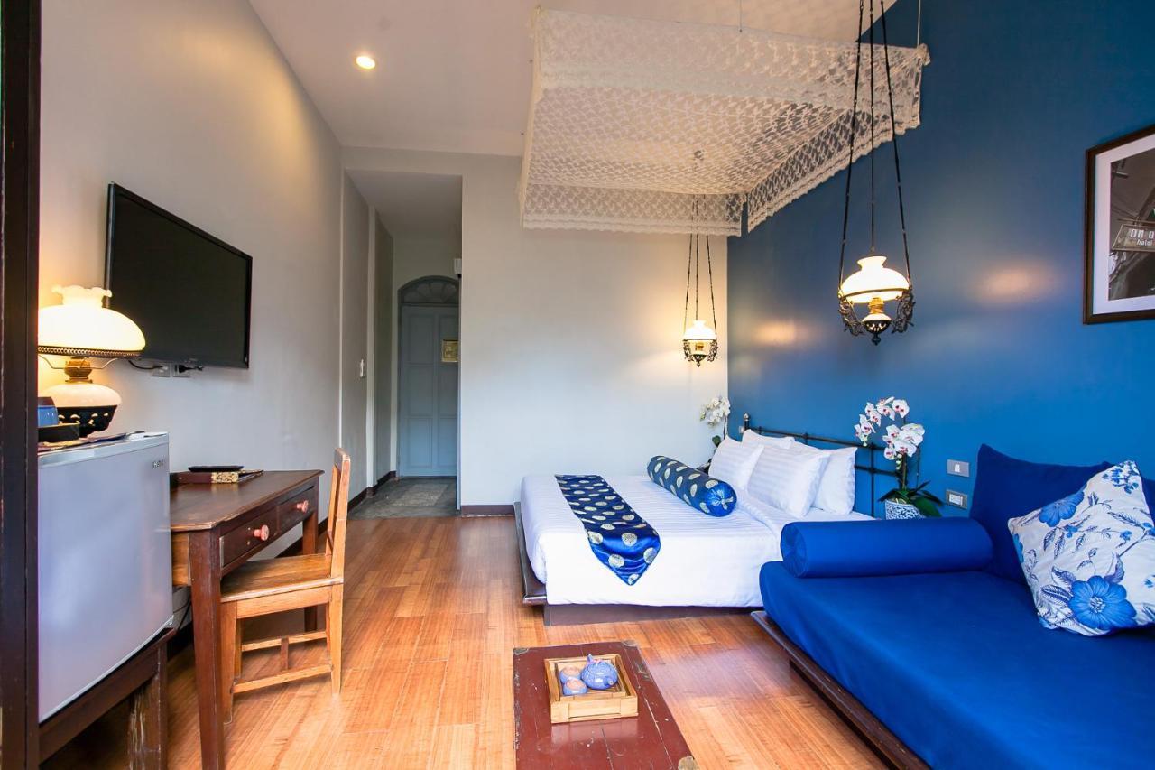 Hotel The Memory At On On Phuket