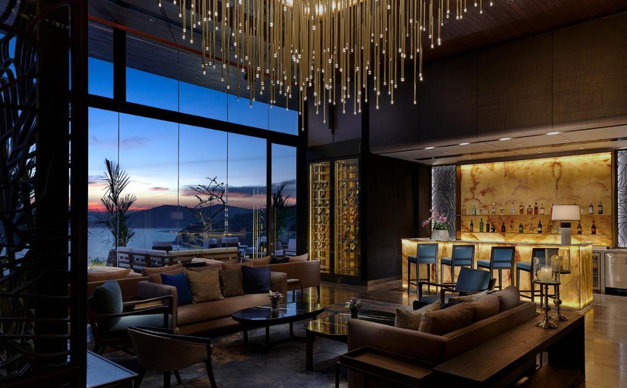 V - Mgallery Collection Hotel 5*