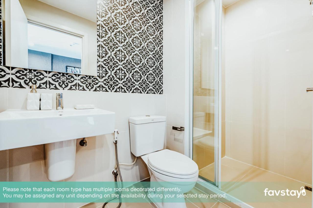 Favstay - The Base Height Phuket *