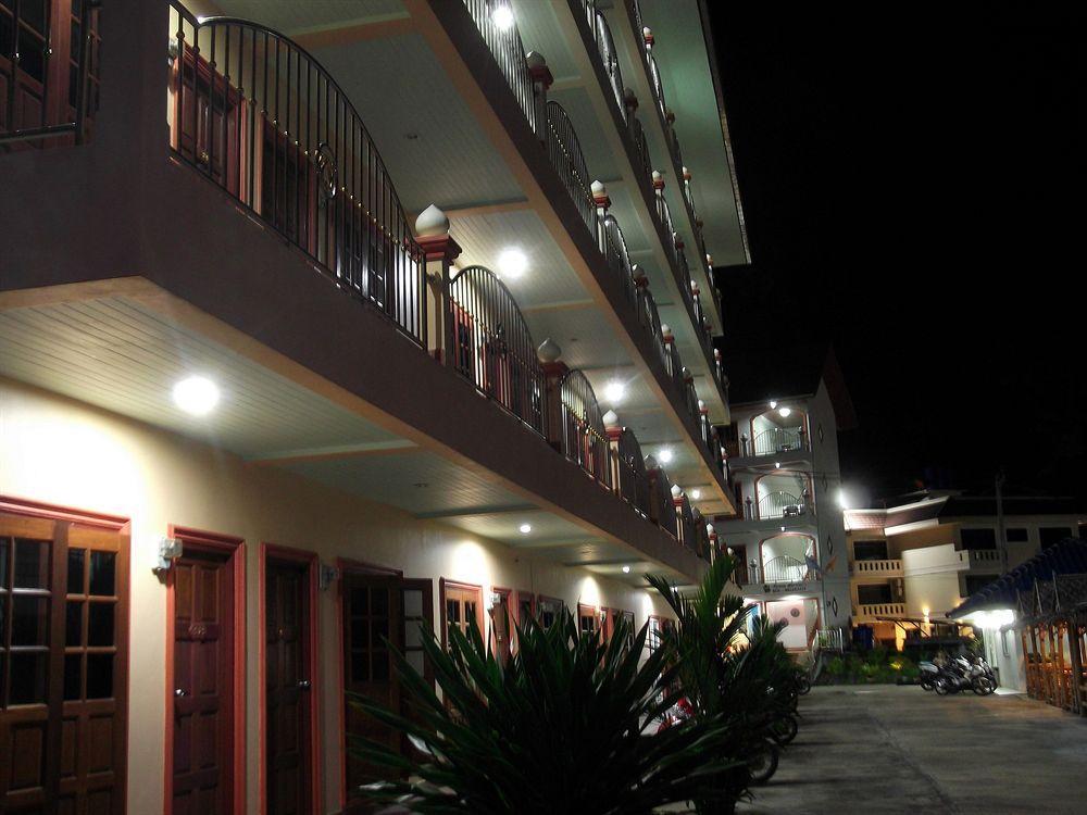 Guest house Neeraja 2*
