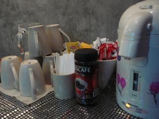 3rd Street Cafe& Apartment *