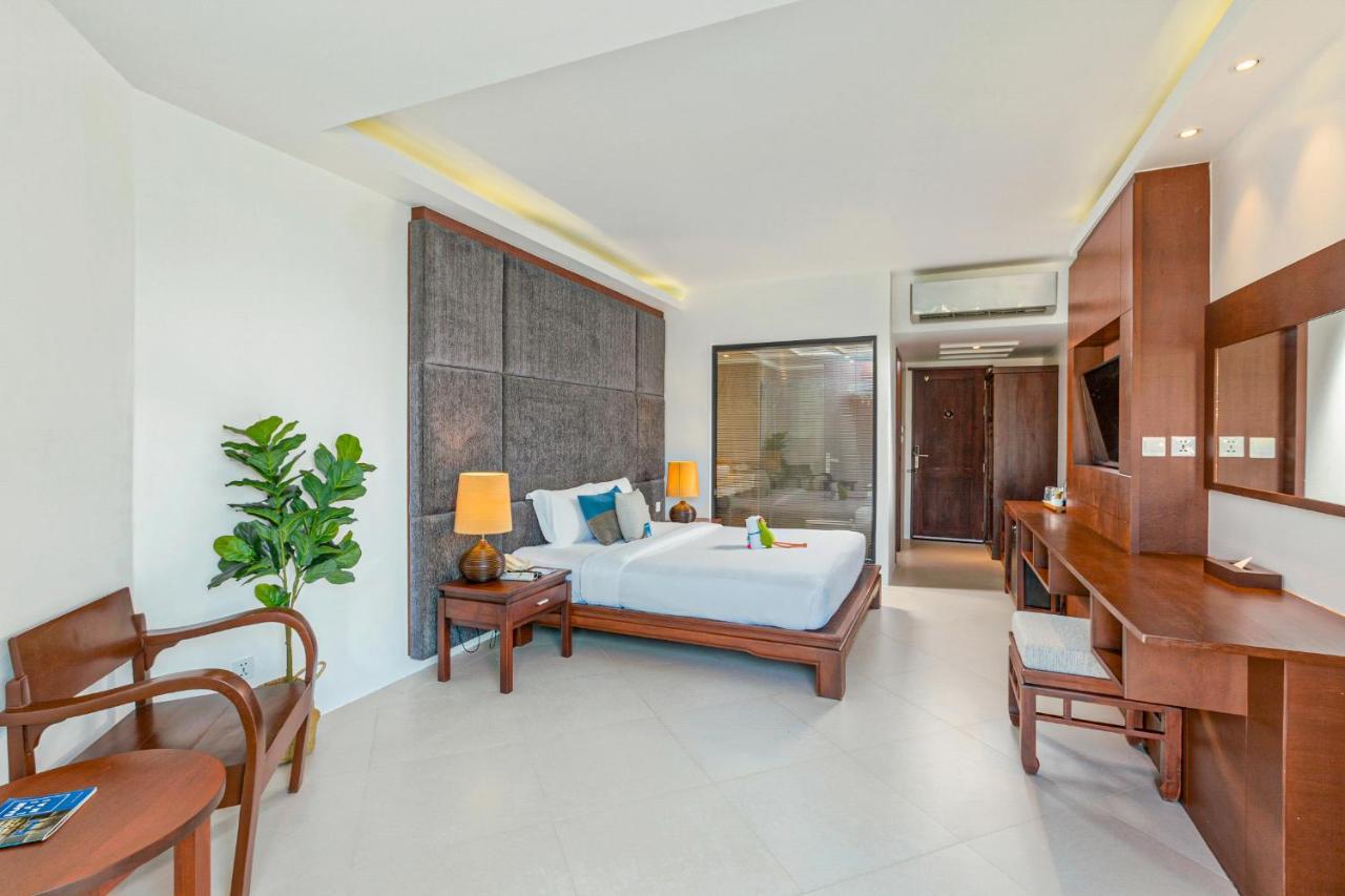 Hotel Baan Laimai & - Sha Extra