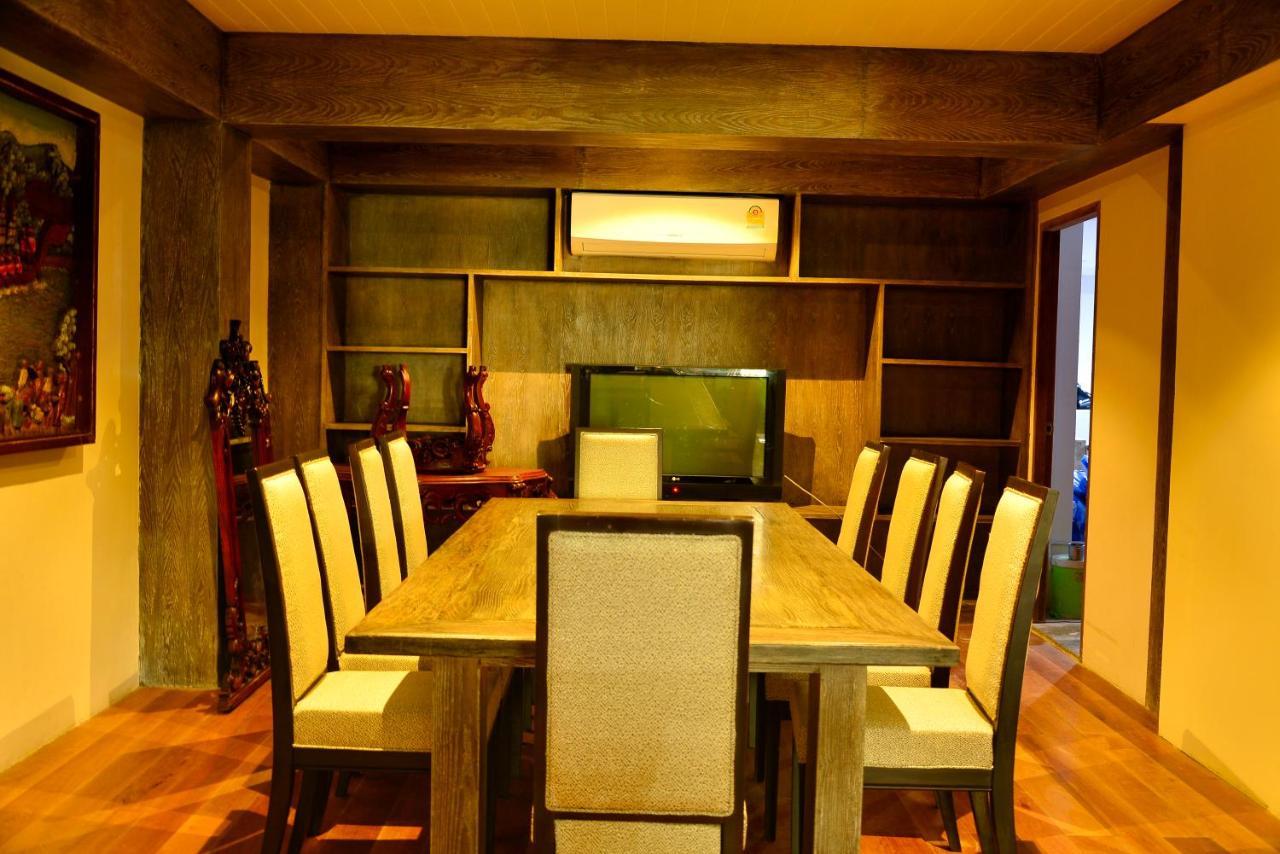 Sea Pearl Hotel 4*