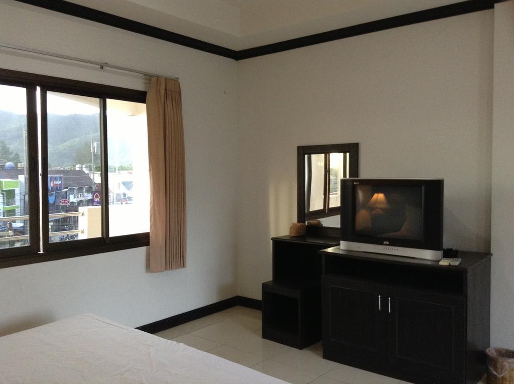 Resort Phuyai *
