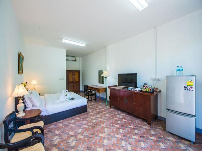 Hotel Bora Bora Phuket